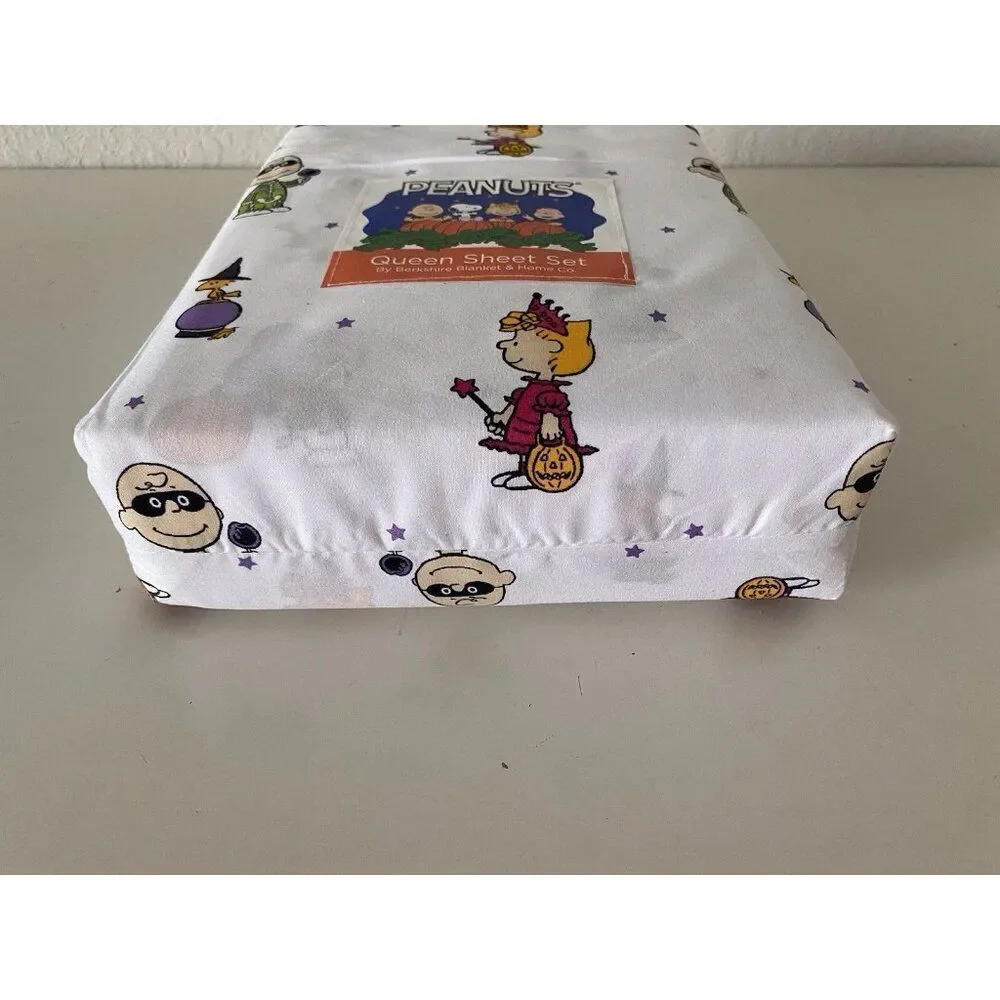Peanuts Snoopy Charlie Brown Halloween Costumes QUEEN‎ Size Sheet Set NEW